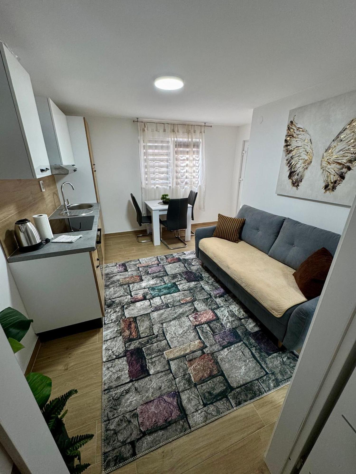 Apartments Big Smile Zagreb Exterior photo